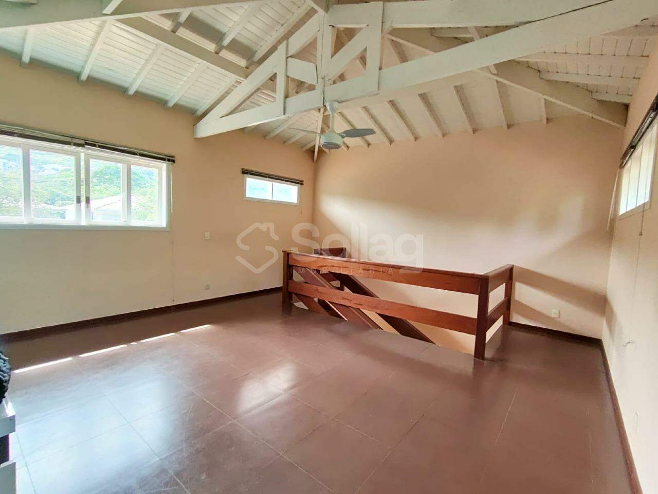 Casa em condomínio para aluguel no Bosque: 