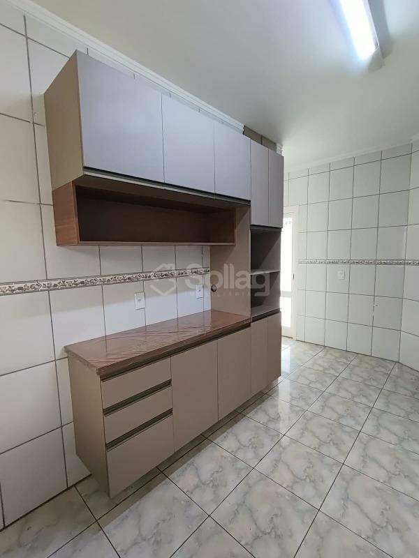 Casa em condomínio para aluguel no Bosque: 