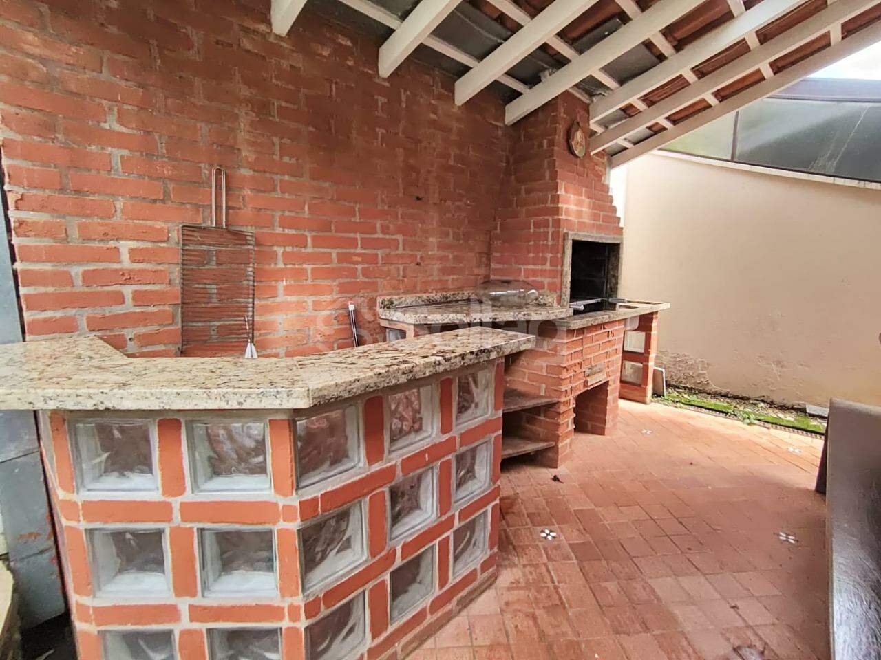 Casa em condomínio para aluguel no Bosque: 