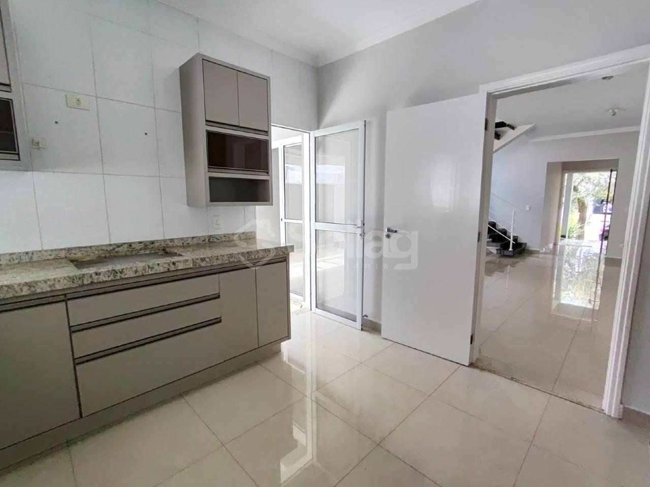 Casa em condomínio para aluguel no Condomínio Reserva da Mata: 