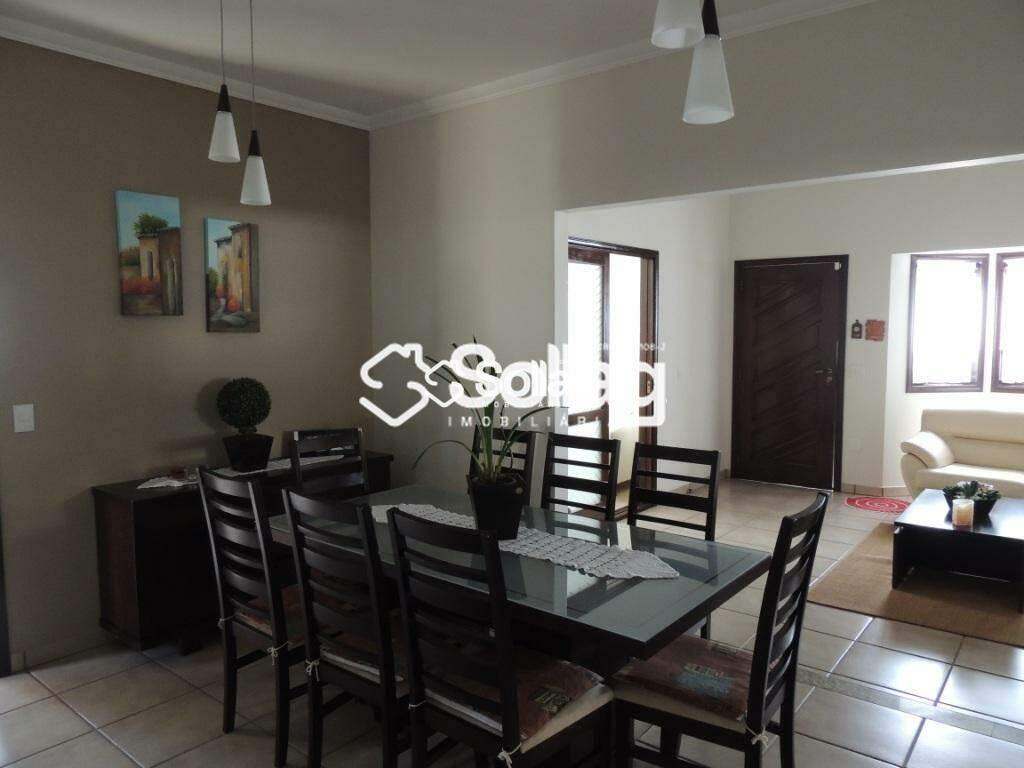 Casa em condomínio para aluguel no Condomínio Terras de Vinhedo: imagens_71853506691C597BE5DB6E43714DB5BC3B5D44C1B64F275.jpg