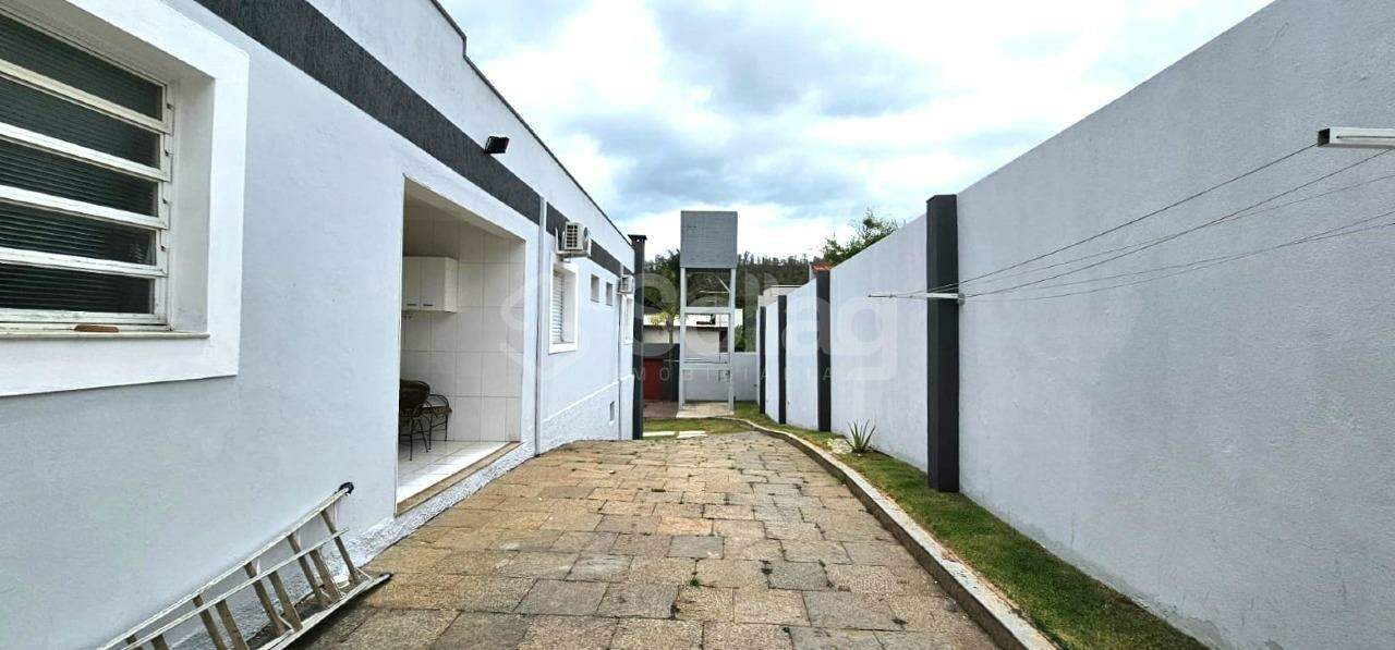 Casa em condomínio para aluguel no Condomínio Estância Marambaia: