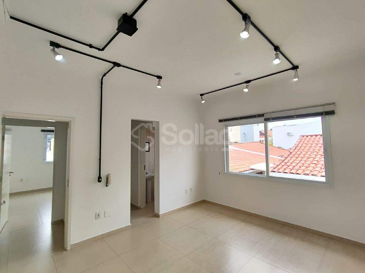 Sala para aluguel no Santa Rosa: 