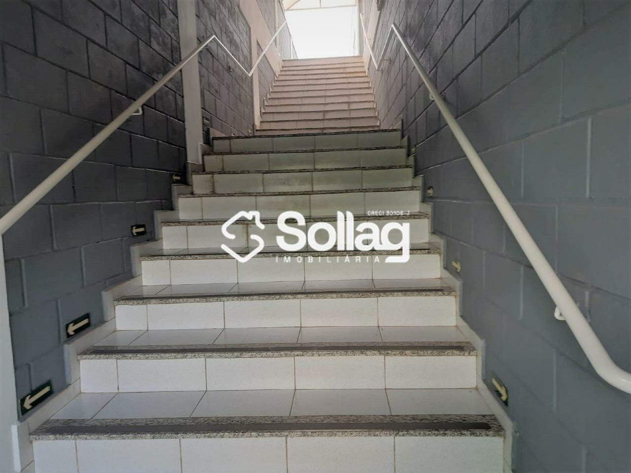 Sala para aluguel no Santa Rosa: 