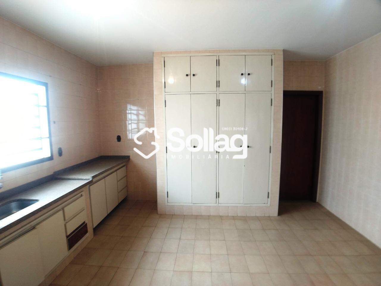 Casa à venda no Santa Rosa: 