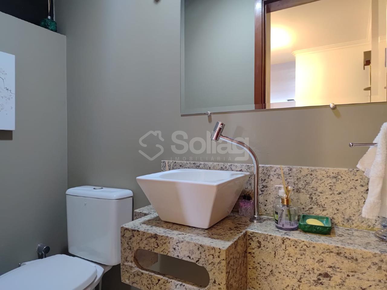 Apartamento para aluguel no Centro: 