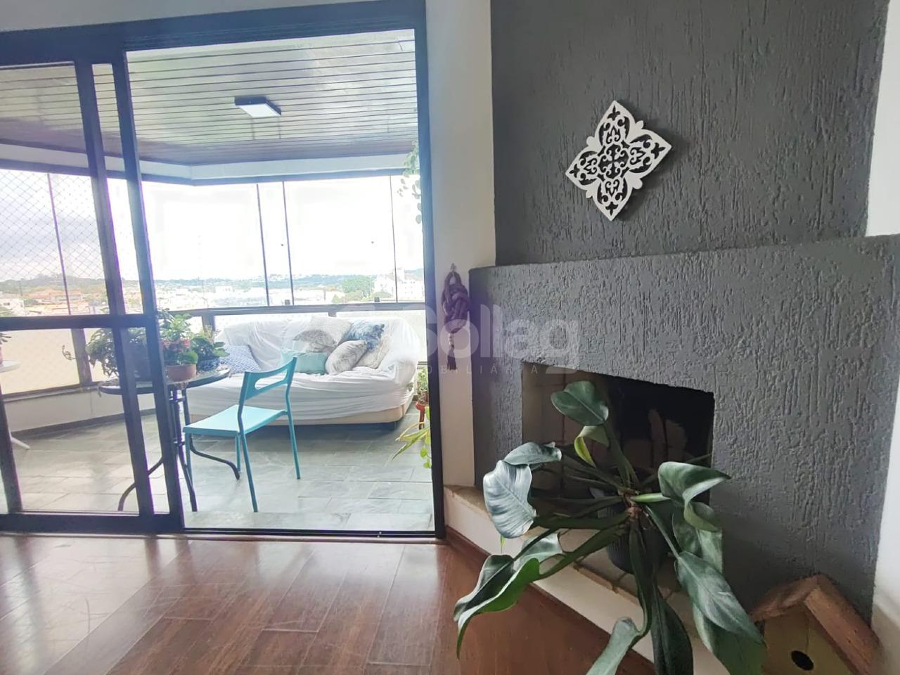 Apartamento para aluguel no Centro: 