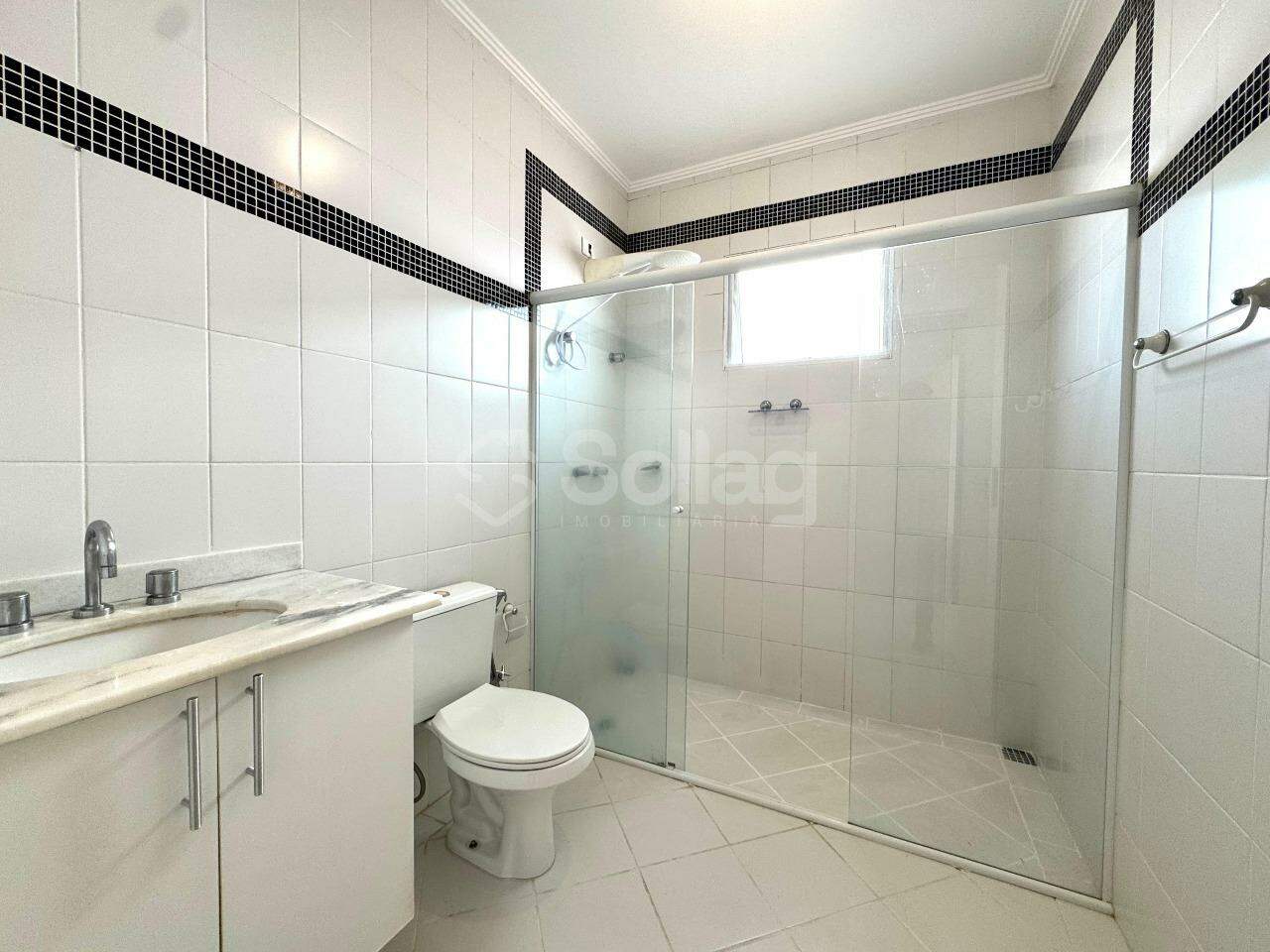 Casa em condomínio para aluguel no Condomínio Recanto dos Paturis: 