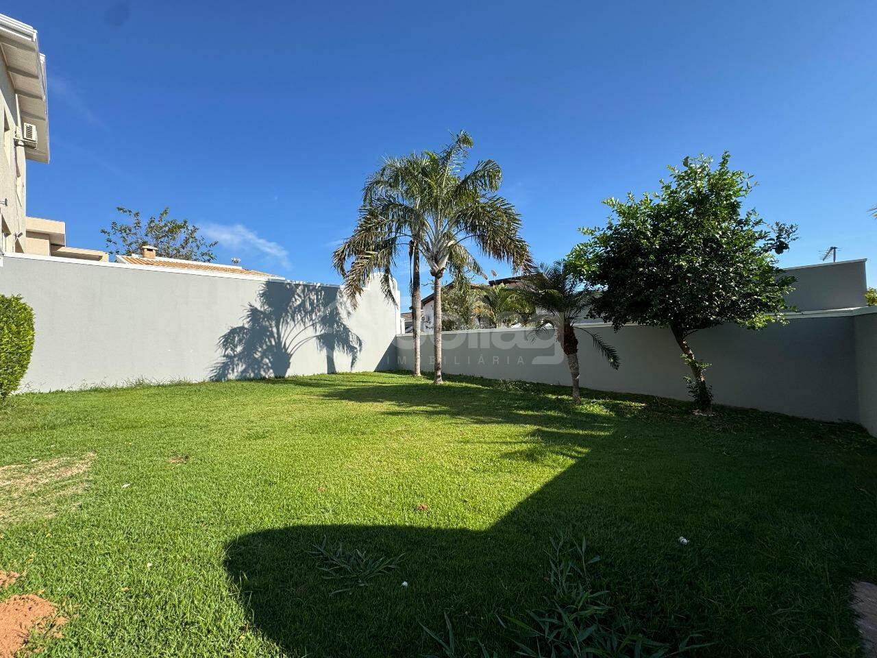 Casa em condomínio para aluguel no Condomínio Recanto dos Paturis: 