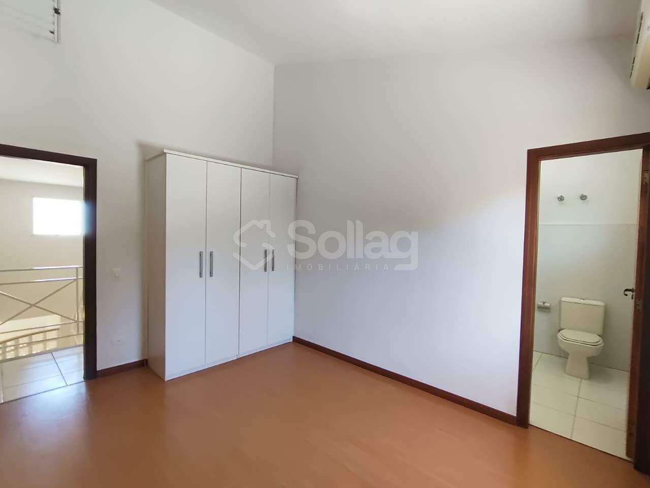 Casa em condomínio para aluguel no Condomínio Jardim América: 