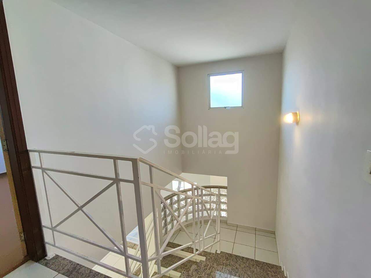 Casa em condomínio para aluguel no Condomínio Jardim América: 