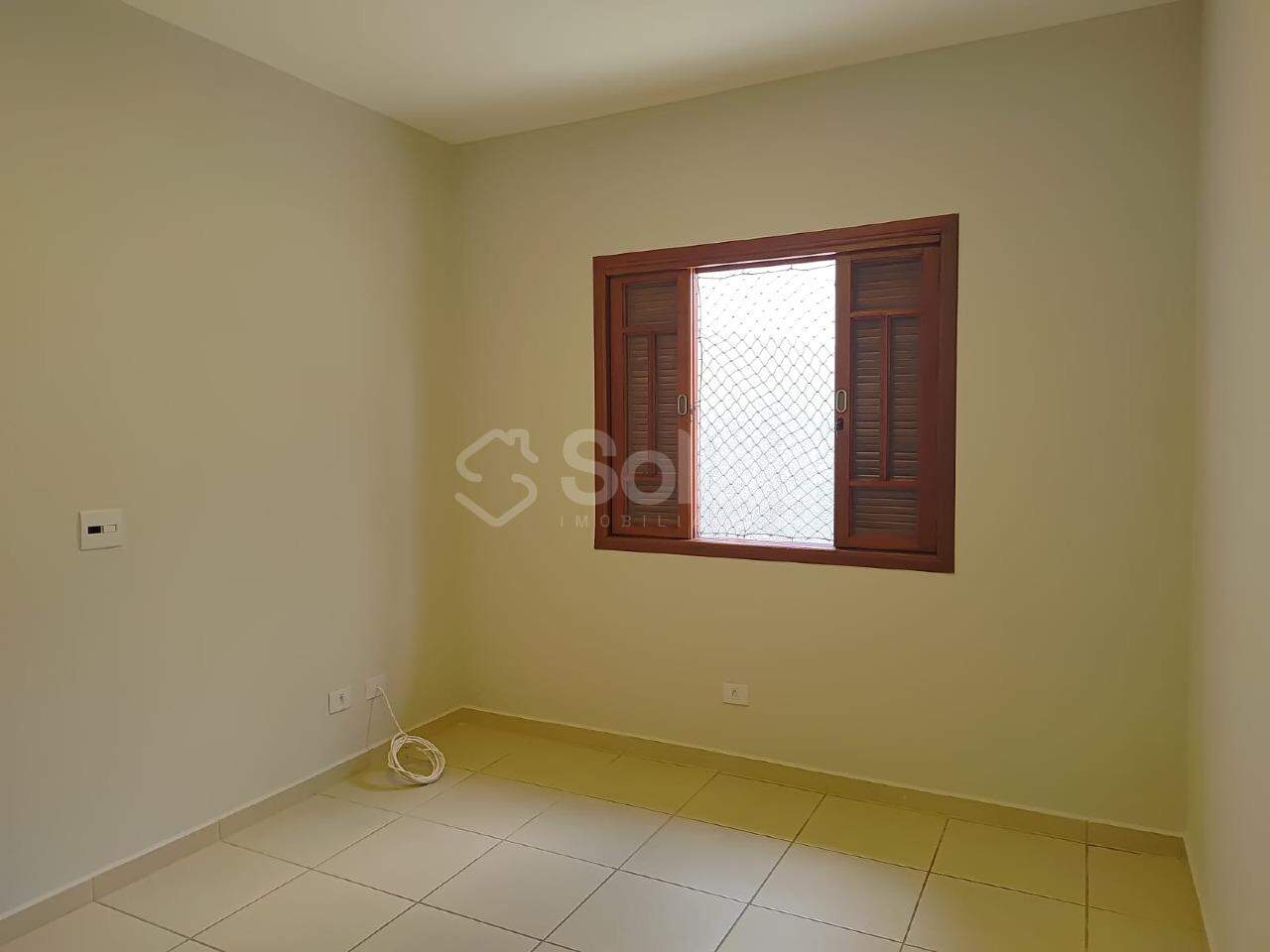 Casa em condomínio para aluguel no Condomínio Grape Village: 
