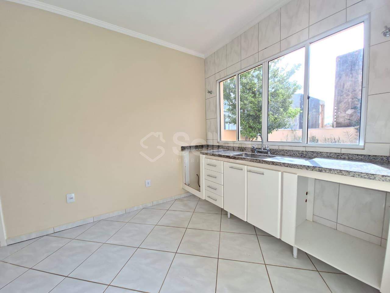 Casa em condomínio para aluguel no Bosque: