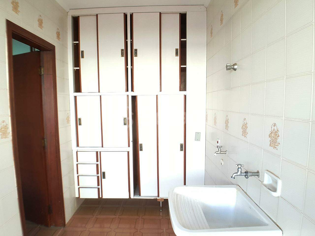 Casa em condomínio para aluguel no Condomínio Estância Marambaia: