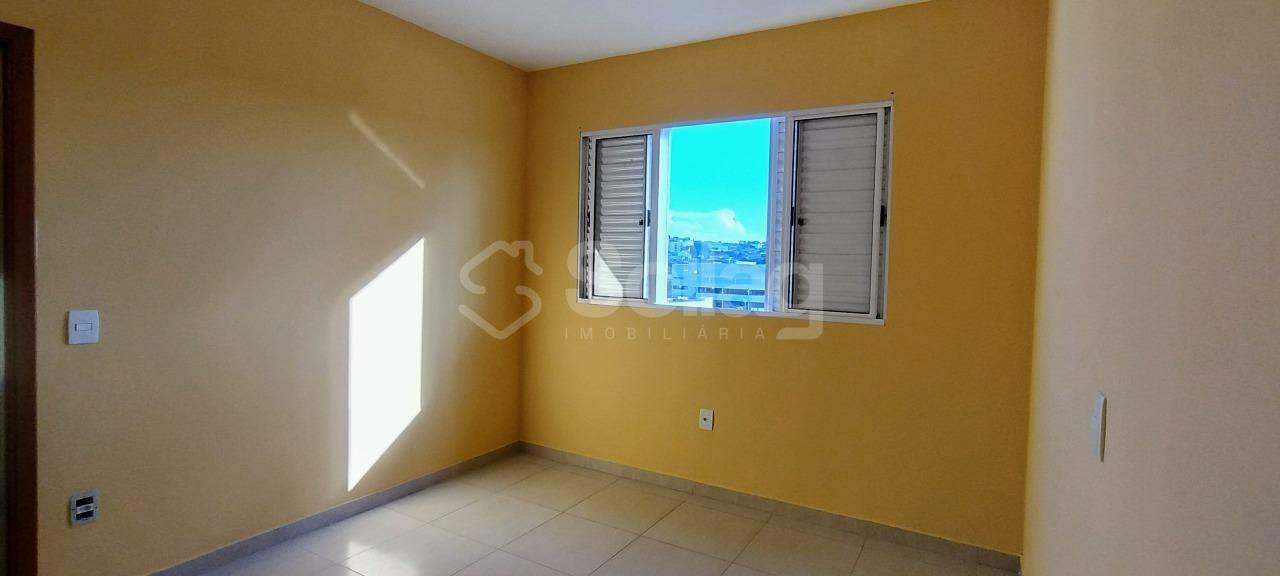 Casa para aluguel no Centro: 