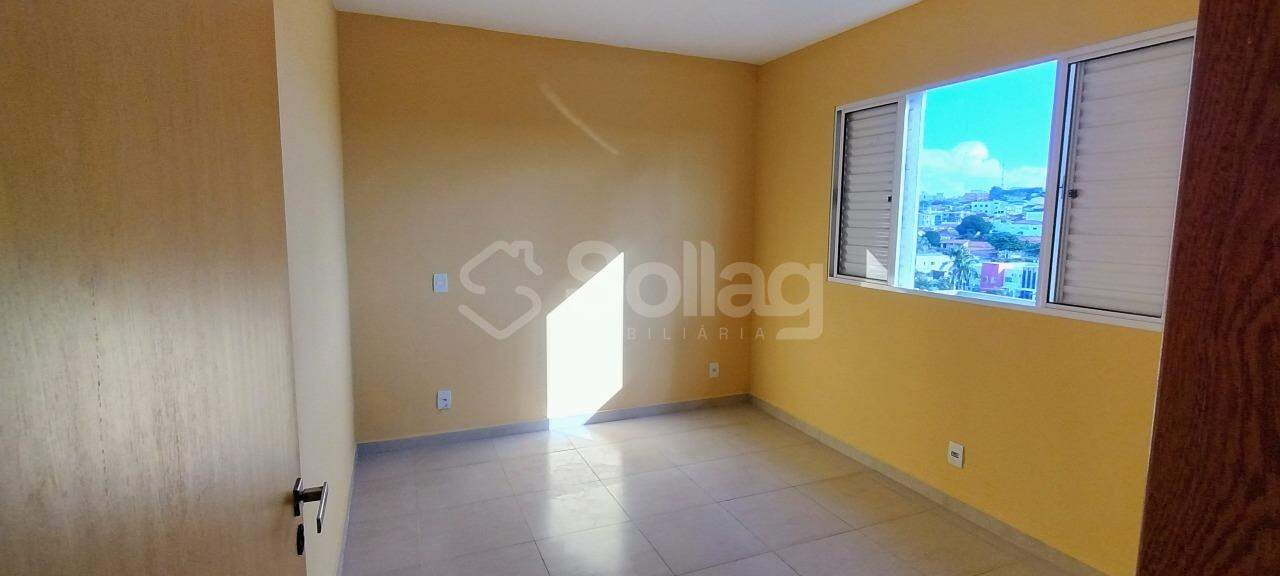 Casa para aluguel no Centro: 