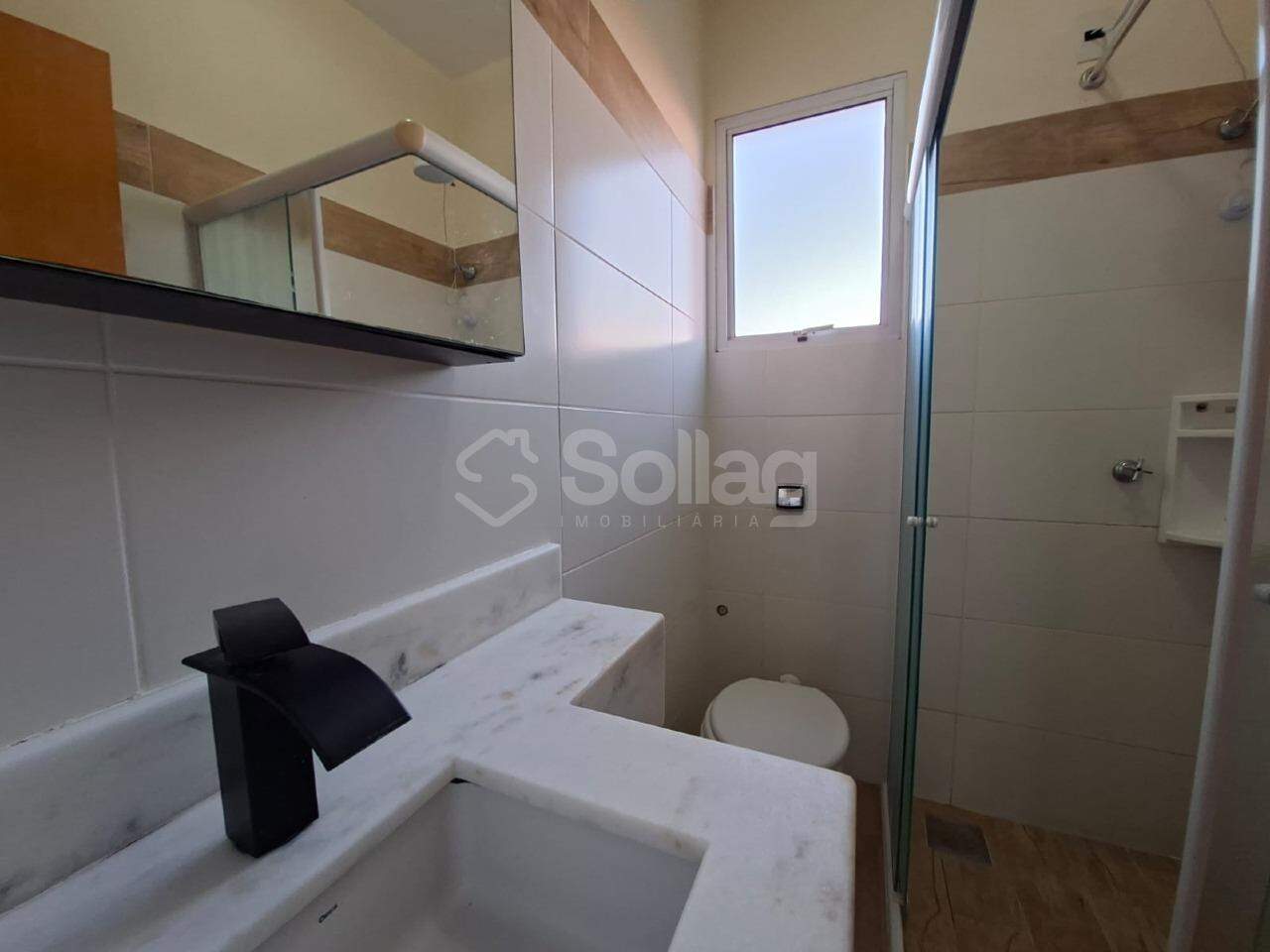 Casa para aluguel no Centro: 