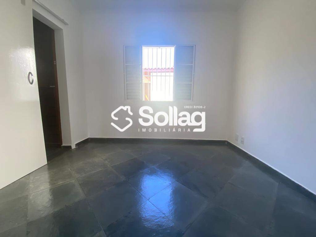 Casa para aluguel no Jardim Itália: 