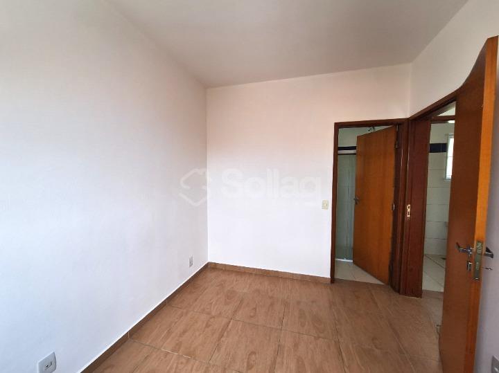 Casa para aluguel no Centro: Suite