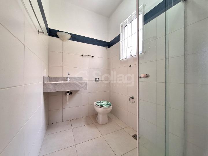 Casa para aluguel no Centro: 