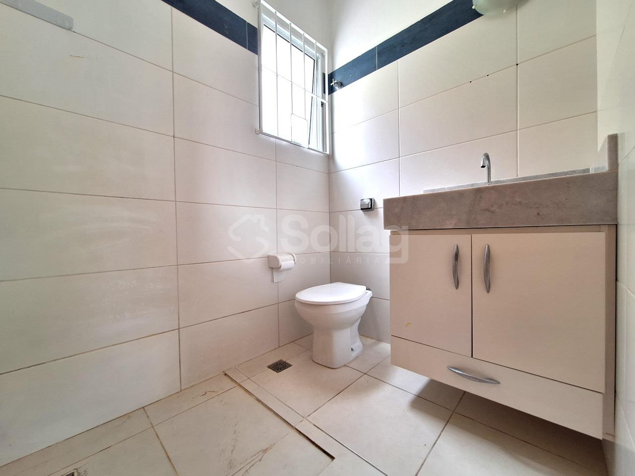 Casa para aluguel no Centro: 