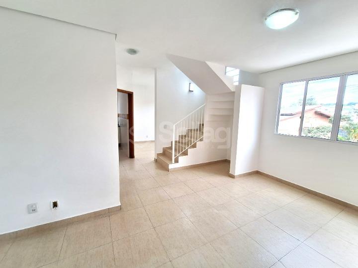 Casa para aluguel no Centro: 