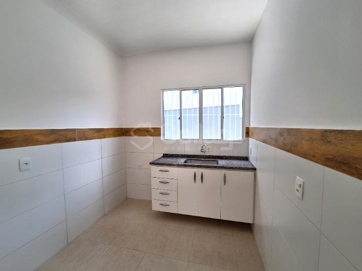 Casa para aluguel no Centro: 