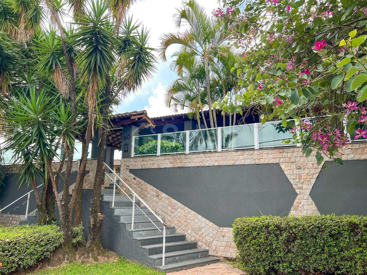 Casa em condomínio para aluguel no Condomínio Estância Marambaia: 