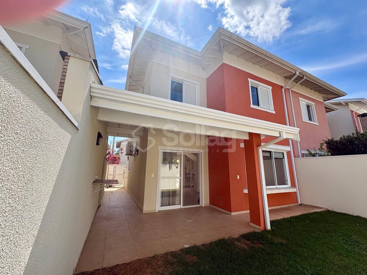 Casa em condomínio para aluguel no Pinheirinho: 