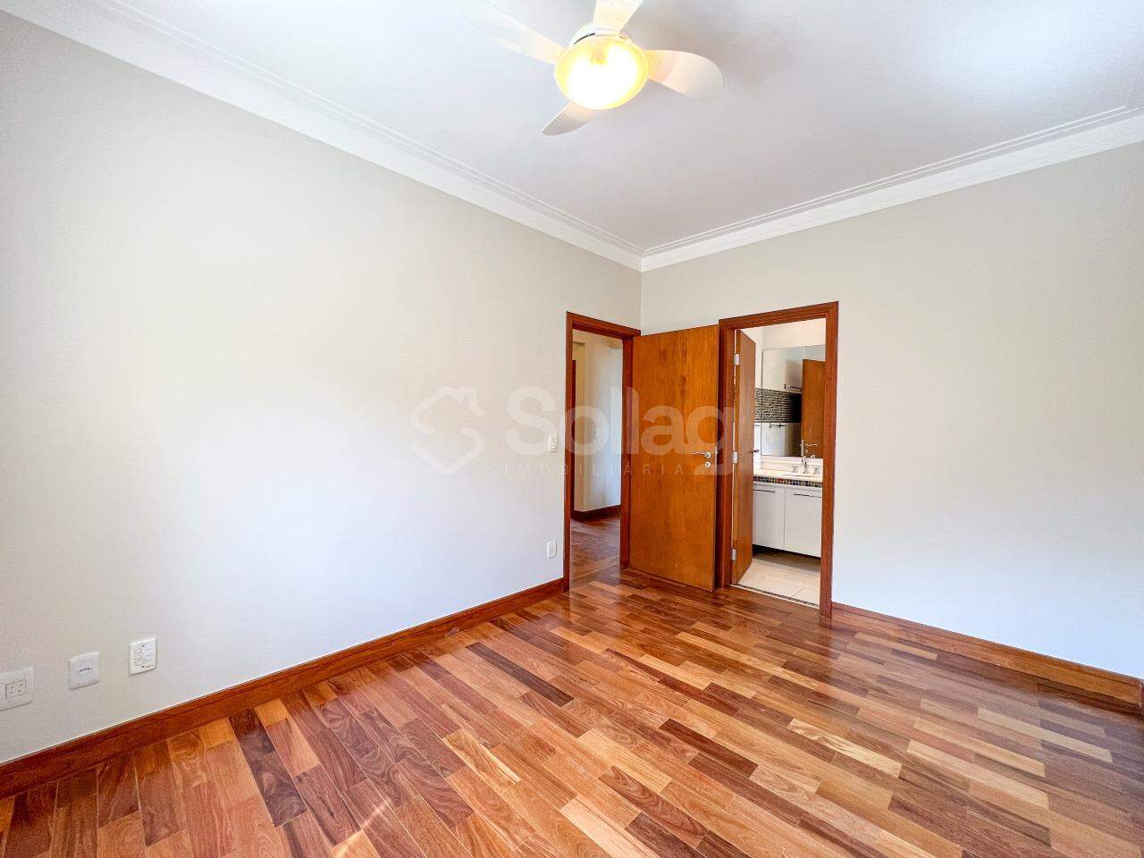 Casa em condomínio para aluguel no Condomínio Estância Marambaia: