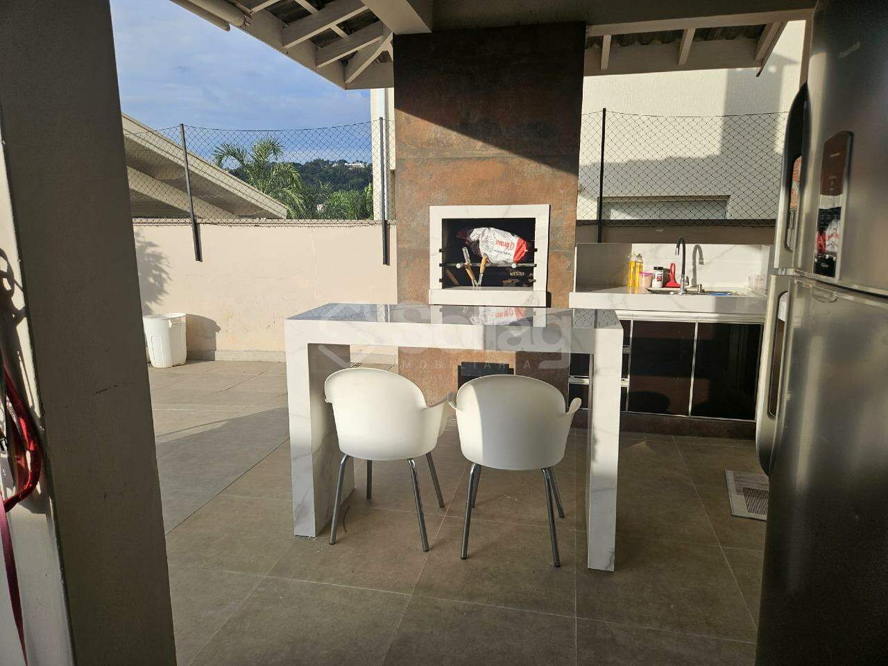Casa em condomínio à venda no Condomínio Recanto dos Paturis: