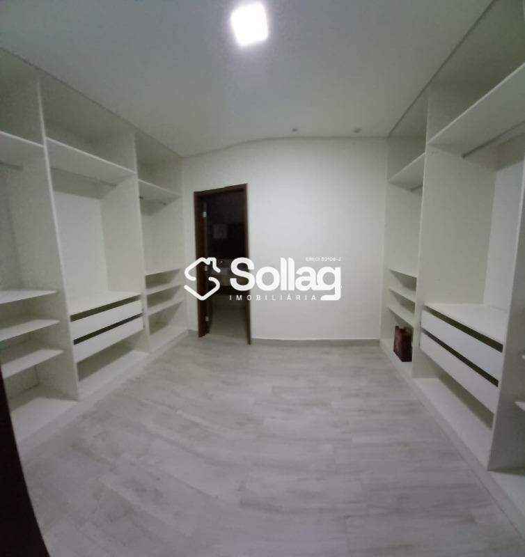 Casa em condomínio à venda no Condomínio Villa D`oro: 