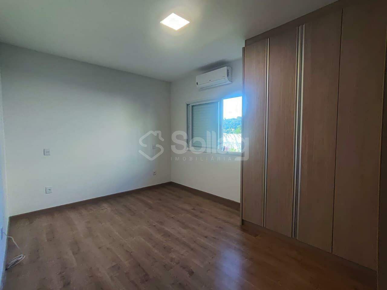 Casa em condomínio para aluguel no Condomínio Recanto dos Paturis: 