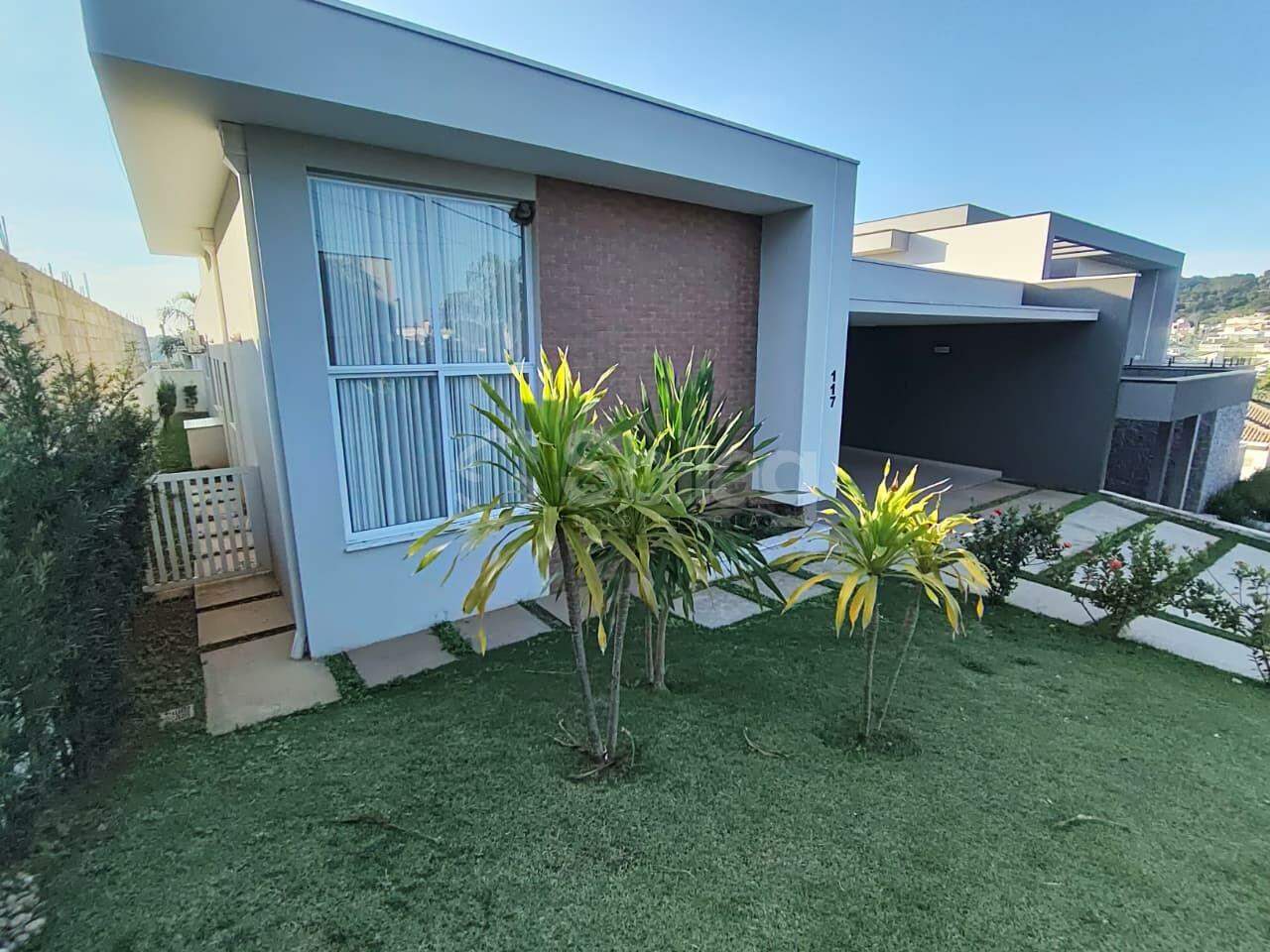 Casa em condomínio para aluguel no Condomínio Recanto dos Paturis: 