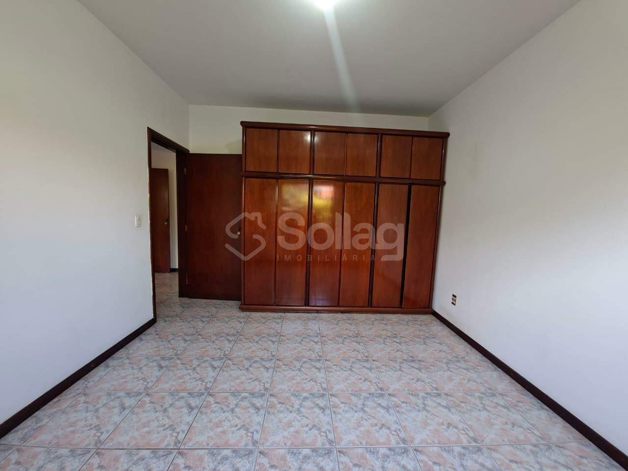 Casa em condomínio para aluguel no Condomínio Vista Alegre - Café: