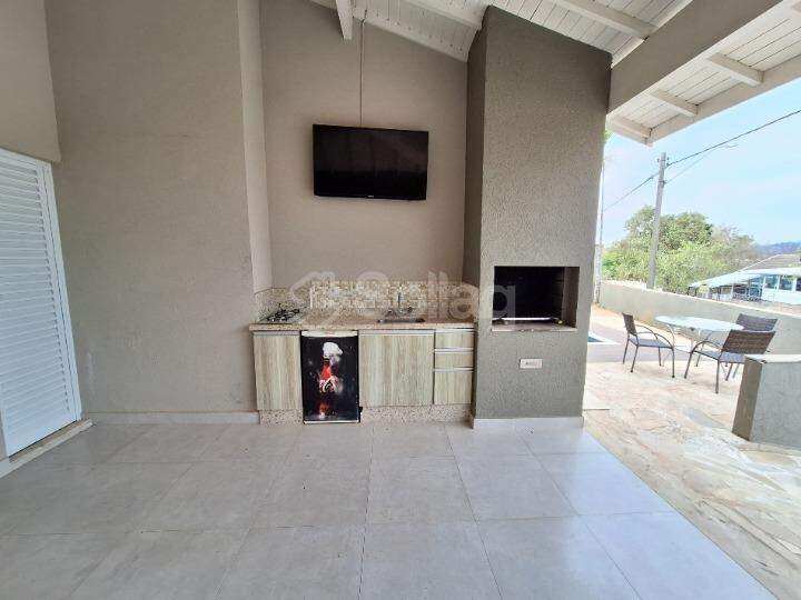 Casa em condomínio para aluguel no Condomínio Terras de São Francisco: 