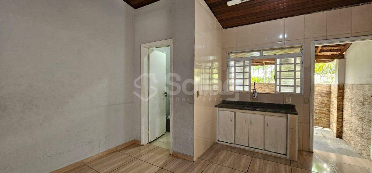 Casa à venda no Centro: 