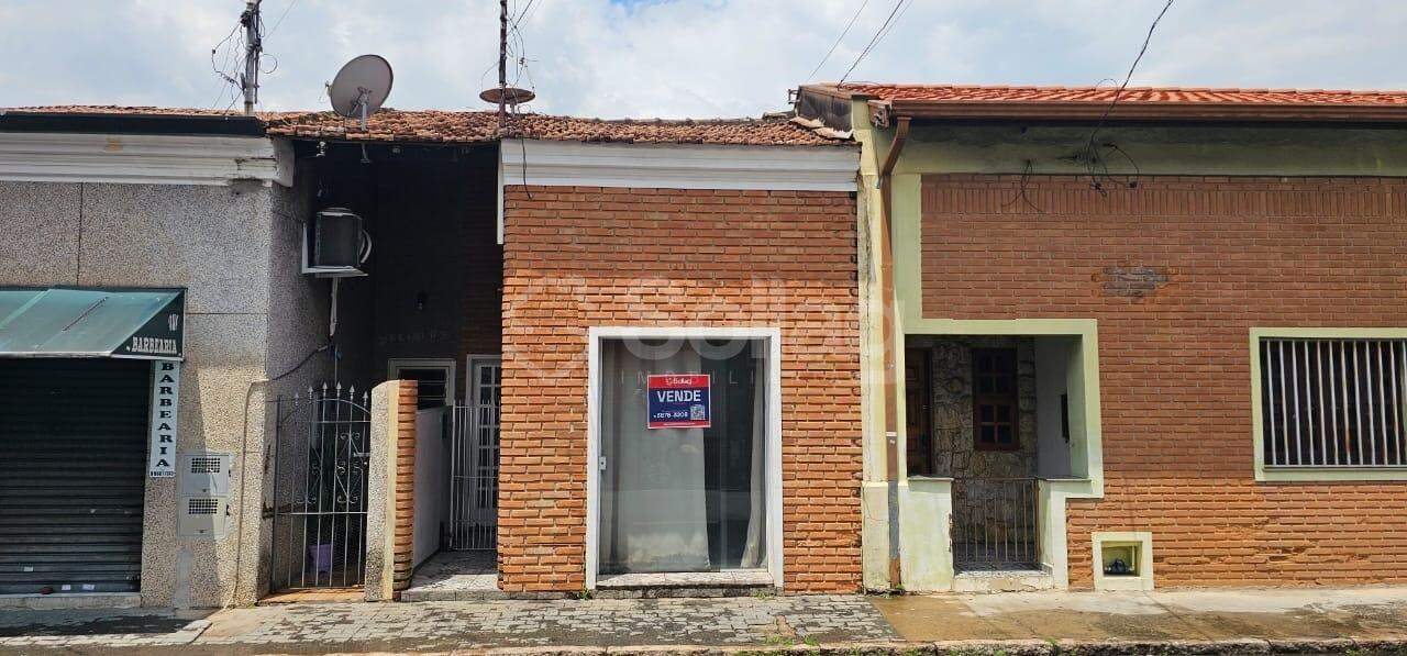 Casa à venda no Centro: 