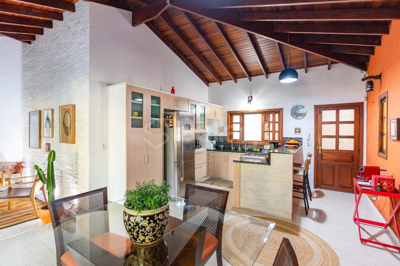 Casa à venda no Residencial Recanto dos Canjaranas: