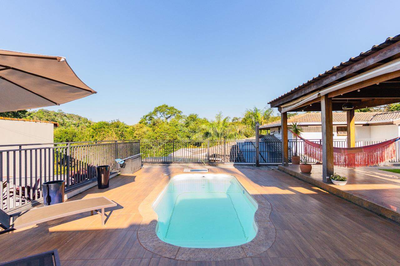 Casa à venda no Residencial Recanto dos Canjaranas: