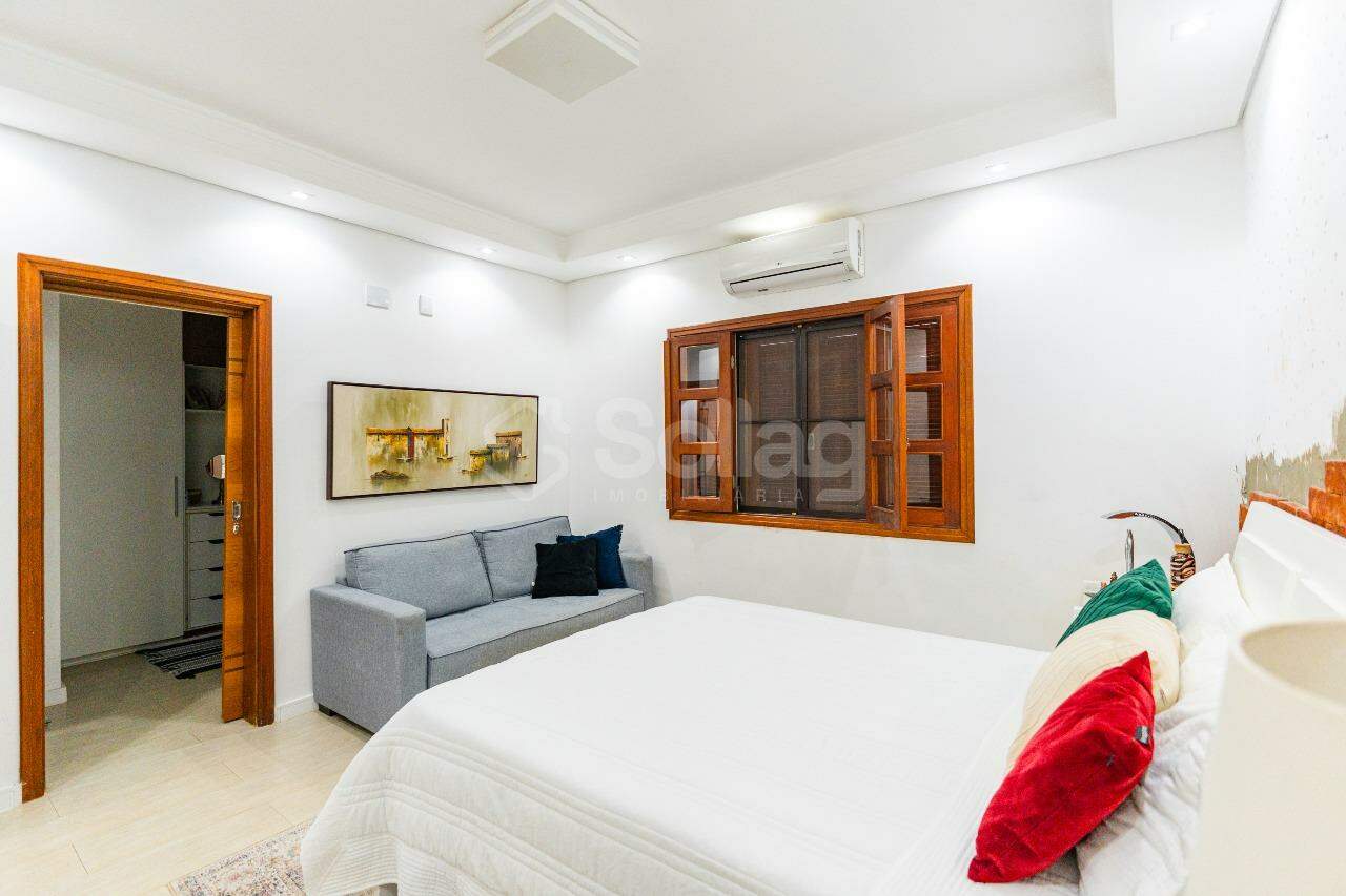 Casa à venda no Residencial Recanto dos Canjaranas: