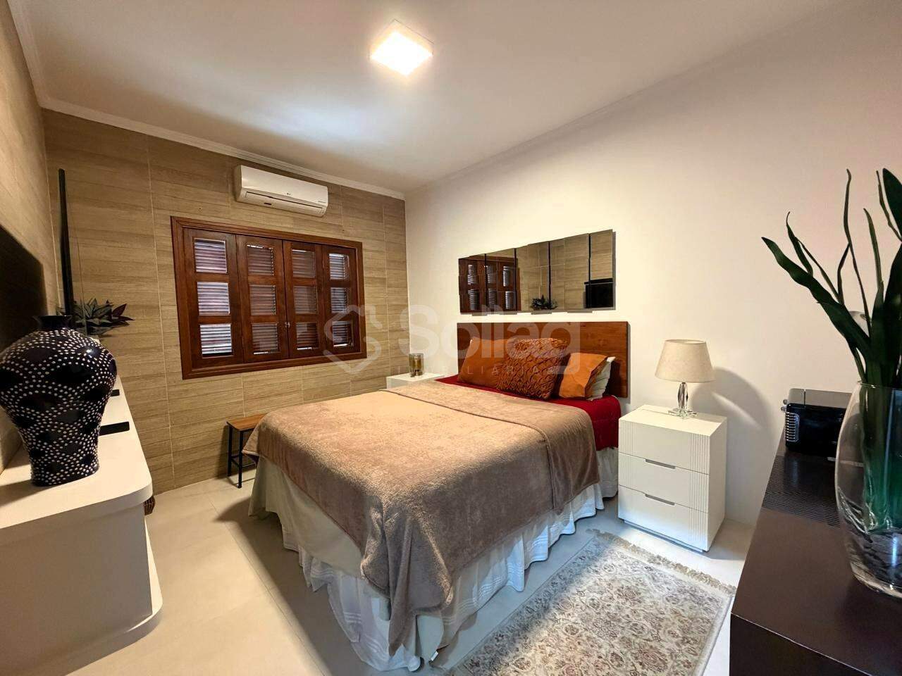 Casa à venda no Residencial Recanto dos Canjaranas: