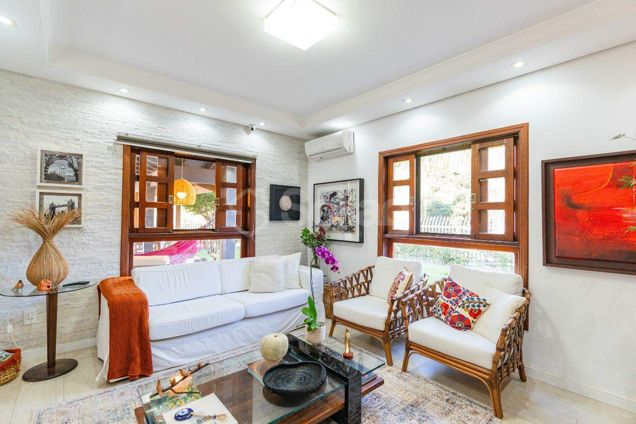 Casa à venda no Residencial Recanto dos Canjaranas:
