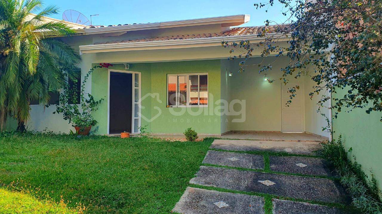 Casa em condomínio para aluguel no Condomínio Grape Village: 