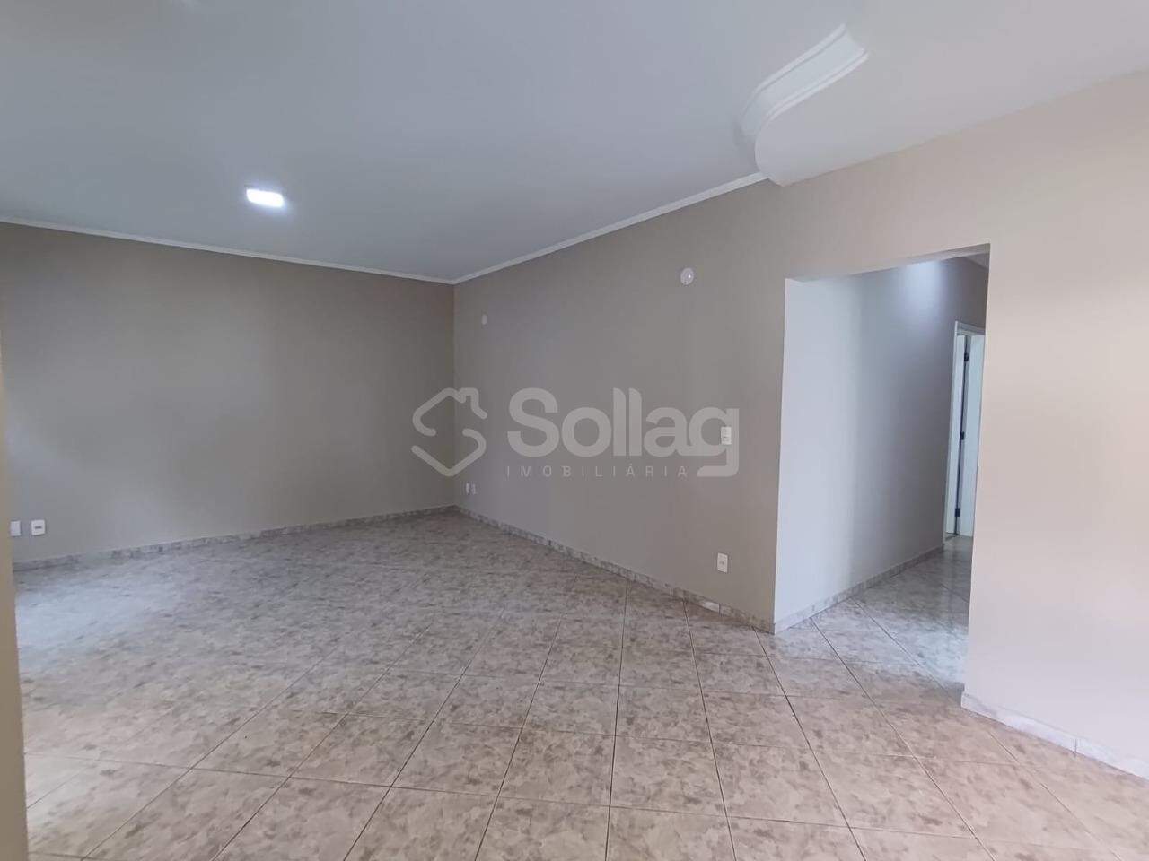 Casa em condomínio para aluguel no Condomínio Grape Village: 
