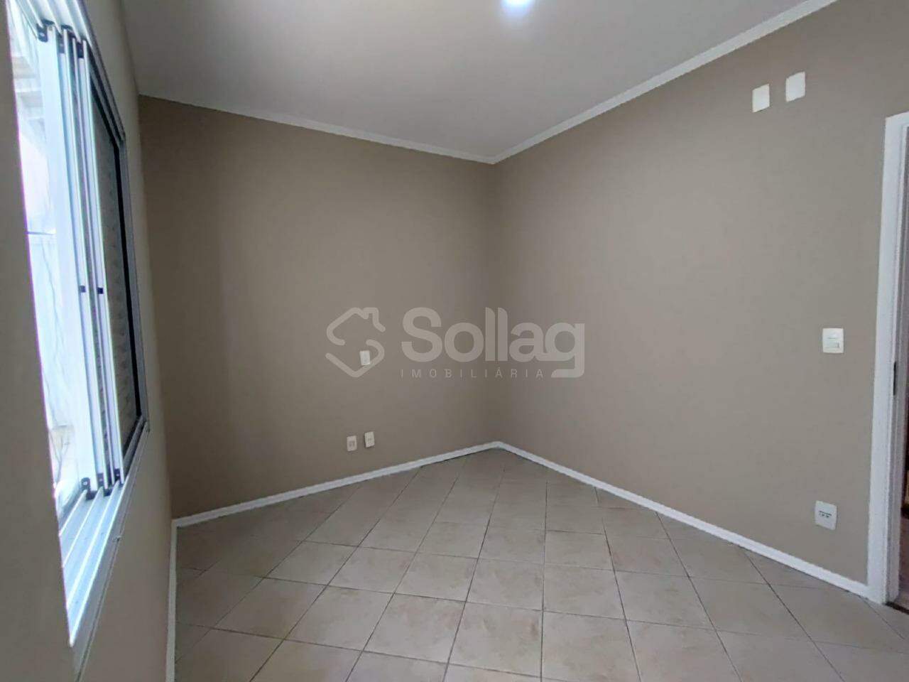 Casa em condomínio para aluguel no Condomínio Grape Village: 
