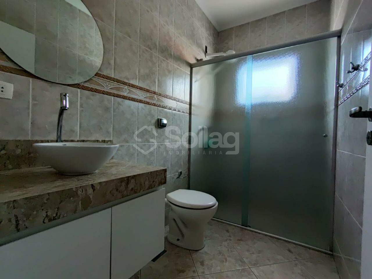 Casa em condomínio para aluguel no Condomínio Grape Village: 