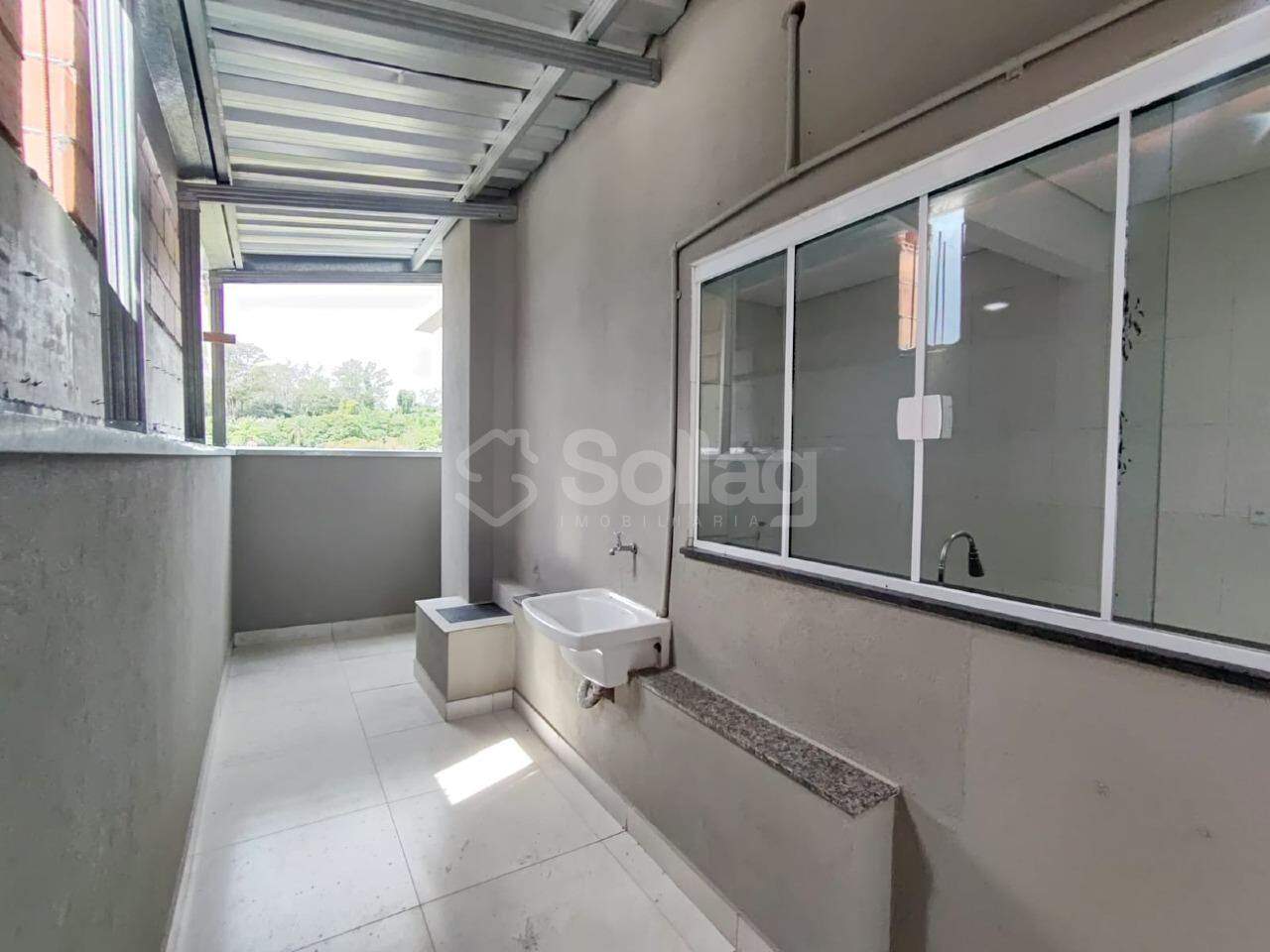 Salão para aluguel no Parque dos Pinheirinhos: