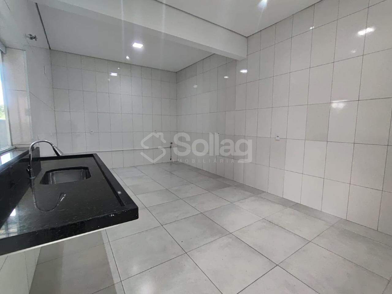 Salão para aluguel no Parque dos Pinheirinhos: