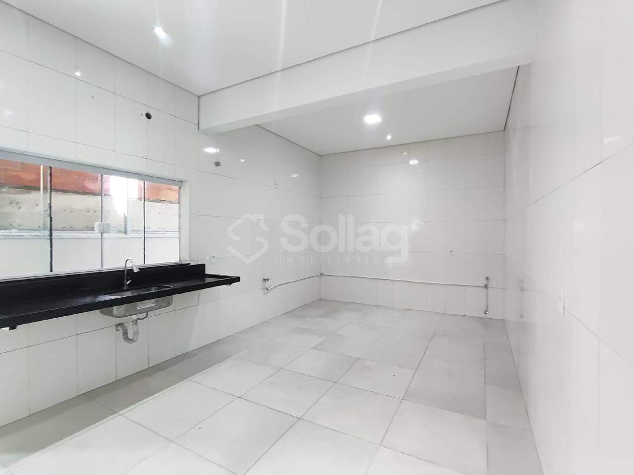 Salão para aluguel no Parque dos Pinheirinhos: